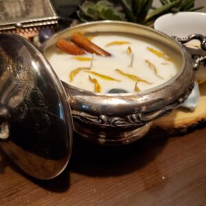 Silver Dish Candle - apple cider