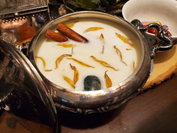 Silver Dish Candle - apple cider - Image 5