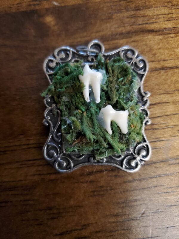 Moss Frame - silver