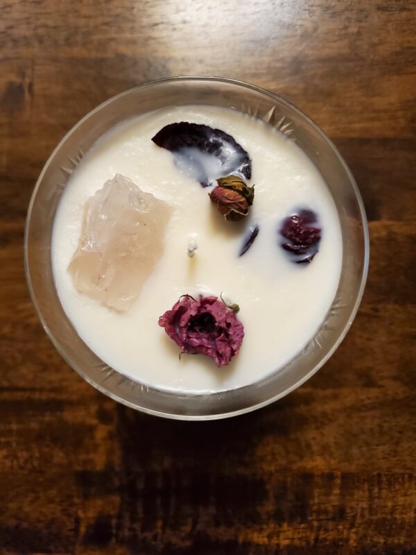 Glass goblet candle -  Vanilla Rose - Image 4