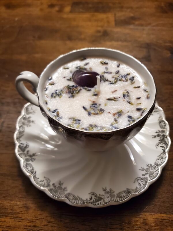 Tea cup candle -  Vanilla Lavender - Image 3